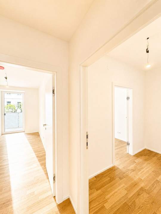 Wohnen mit Stil: Hochwertige 3-Zimmer-Wohnung mit Terrasse in Toplage
