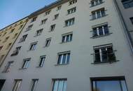 Zimmer Nr. 3 in einer reinen Mädchen - Wohngemeinschaft ist ab sofort verfügbar!