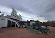 Exklusives Dachgeschoss mit 6 Zimmern, 2 Terrassen & Wellnessbereich |als WG oder Büro nutzbar