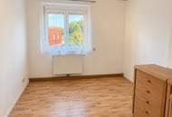Helle, frisch renovierte und teilmöblierte 3-Zimmer-Wohnung nahe Bahnhof Gänserndorf