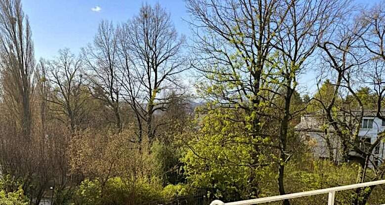 NÄHE HOHE WARTE - 4 ZIMMER EIGENTUMSWOHNUNG in GRÜNRUHELAGE