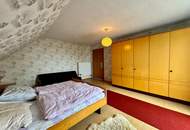 Modernisierungsbedürftiges Einfamilienhaus mit viel Platz
