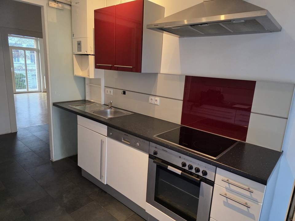 Ruhige 3-Zimmer-Eigentumswohnung mit Balkon und sonniger Terrasse zum grünen Innenhof