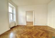 Helle Altbauwohnung in U-Bahnnähe