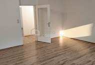 Spitzen 3 Zimmer Wohnung mit Loggia