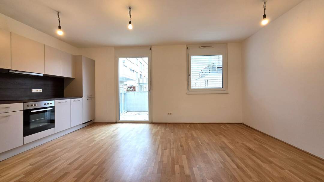Q11: Single-Wohnung mit großem Balkon + Deckenkühlung + 4.OG