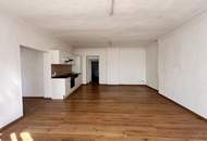 Geräumige 5 Zimmer-Wohnung in der Griesgasse 50! Familienwohnung oder WG!