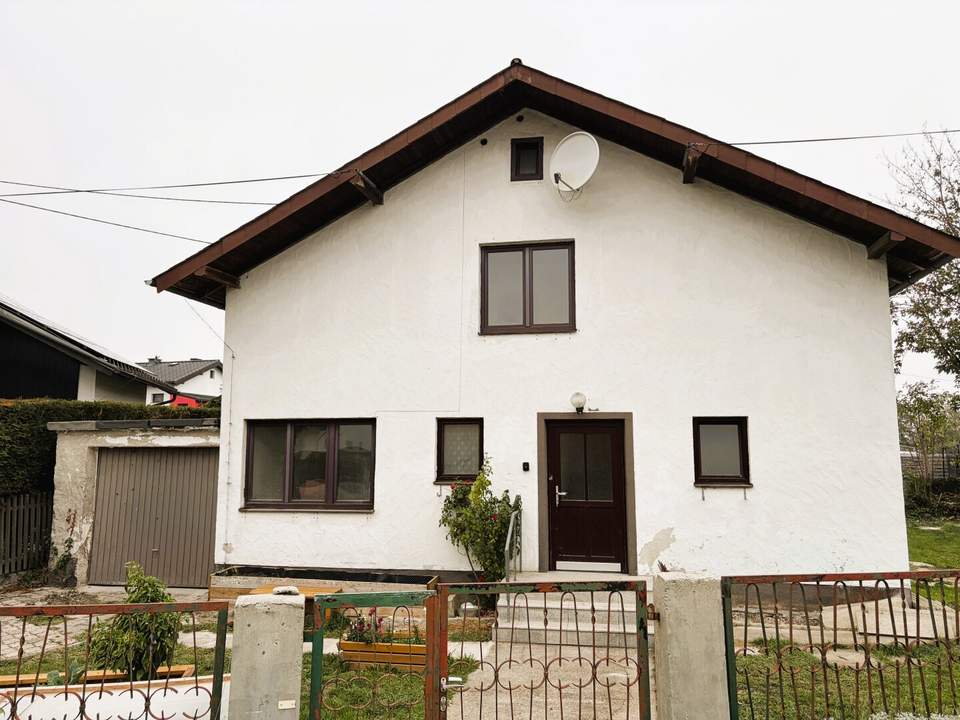 ÄLTERES WOHNHAUS auf 470 m² Grundstück in ruhiger Siedlungslage