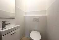 7-Zimmer! 148 m² Stilaltbauwohnung in ruhigem Innenhof - ideal für Familie oder WG!