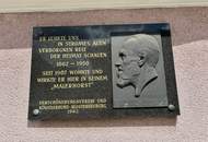 Einfamilienhaus mit historischem Hintergrund und optionalem Erweiterungspotenzial im Martinsviertel Klosterneuburg- Wohnen mit unverbaubarem Panorama-Fernblick
