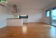 Geräumige 3-Zimmer-Wohnung im Dachgeschoss mit hochwertiger Ausstattung inklusive Klimaanlagen!