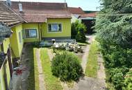 Sanierungsbedürftiges Haus mit Lagerhalle und großen Grund zu verkaufen!