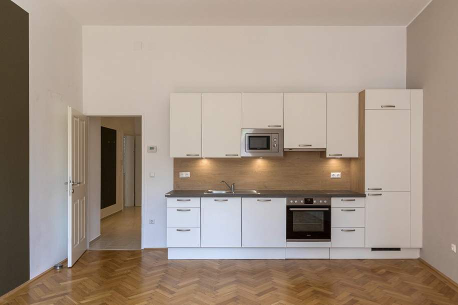 Bezugsfertige Altbauwohnung in schöner Liegenschaft, Wohnung-legalform.mietkauf, 339.000,€, 1060 Wien 6., Mariahilf
