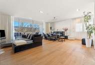 Traumhafte Wohnung mit Seezugang in den Schlossresidenzen