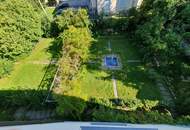 Herrschaftliche Villa mit großem Grundstück und Altbaumbestand !!!