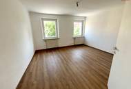 Hier wartet Ihr neues Zuhause in Steyr-Münichholz: großzügige 3-Zimmerwohnung mit heller Essküche, gemütlichen Wohnräumen, Badewanne und perfekter Infrastruktur – jetzt einziehen und wohlfühlen!