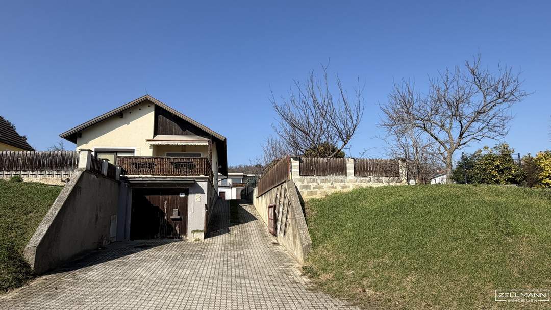 Viel Platz, viele Möglichkeiten – großzügiges Einfamilienhaus | ZELLMANN IMMOBILIEN