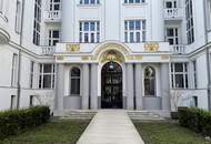 Cottageviertel I Traumhafte Dachwohnung im Jugendstil-Palais I Garagenplatz