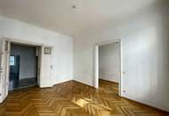 Historischer Flair in exklusiver Lage: 2-Zimmer-Altbau