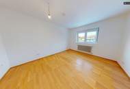 SANIERUNG 2025: Geräumiges Einfamilienhaus mit angeschlossener Kleinlandwirtschaft (Neben- und Stallgebäude) mit ca. 2.700 m² Grund