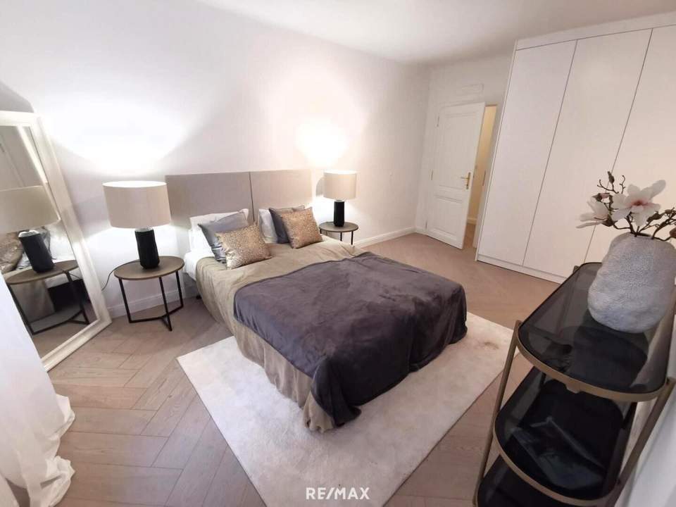 Dornröschen ist wach. Traumwohnung in Bestlage 1. Bezirk.