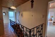 Vielseitiges Mehrfamilienhaus mit Charme und einladendem Garten