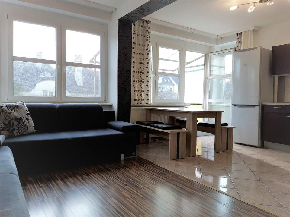 2 Zimmer mit Südbalkon