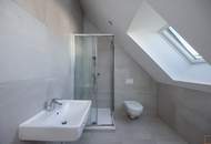 Dachgeschoßwohnung mit eingeschnittener Terrasse, vier Schlafzimmern und schönem Fernblick