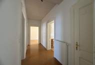 130 m ² große Traumwohnung mit Schlossbergblick