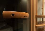 RESIDIEREN BEIM ROTEN BERG II GARAGE II SAUNA II NEUE PV-ANLAGE II 6 ZIMMER II 4 BÄDER II 54m² WOHNZIMMER MIT KAMIN II 2 TERRASSEN II BALKON II GARTEN II GROSSER KELLER