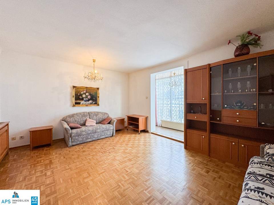IDEALE DIENSTWOHNUNG MIT DACHTERRASSE - nahe Währinger Straße