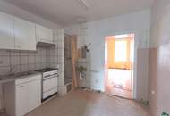 Sanierungsbedürftige Garconniere mit sehr guten Anbindungen an die Innere Stadt