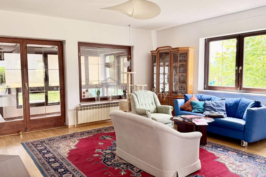 Großzügiges Einfamilienhaus mit Wintergarten, Vollkeller, Garage & schönem Garten in ruhiger Wohnlage, Haus-kauf, 580.000,€, 2722 Wiener Neustadt(Land)