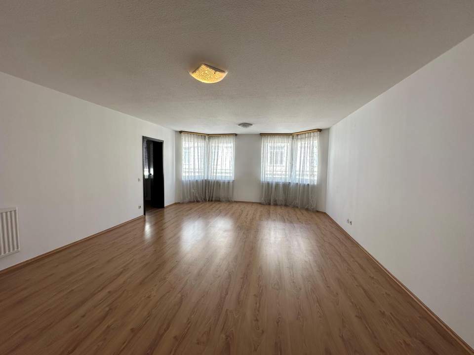 ALL-INCLUSIVE!!! Charmante 75 m² Wohnung in 1080