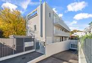 Sehr helle DG-Wohnung direkt bei der Alten Donau