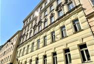 VIKTORGASSE, TERRASSENHIT, 77 m2 Dachgeschoß mit 55 m2 Terrasse, 2 Zimmer, Wohnküche, Wannenbad, Parketten, U1-Nähe