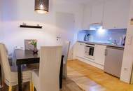 Mitten im 7.! Ideale Single- oder Pärchenwohnung!