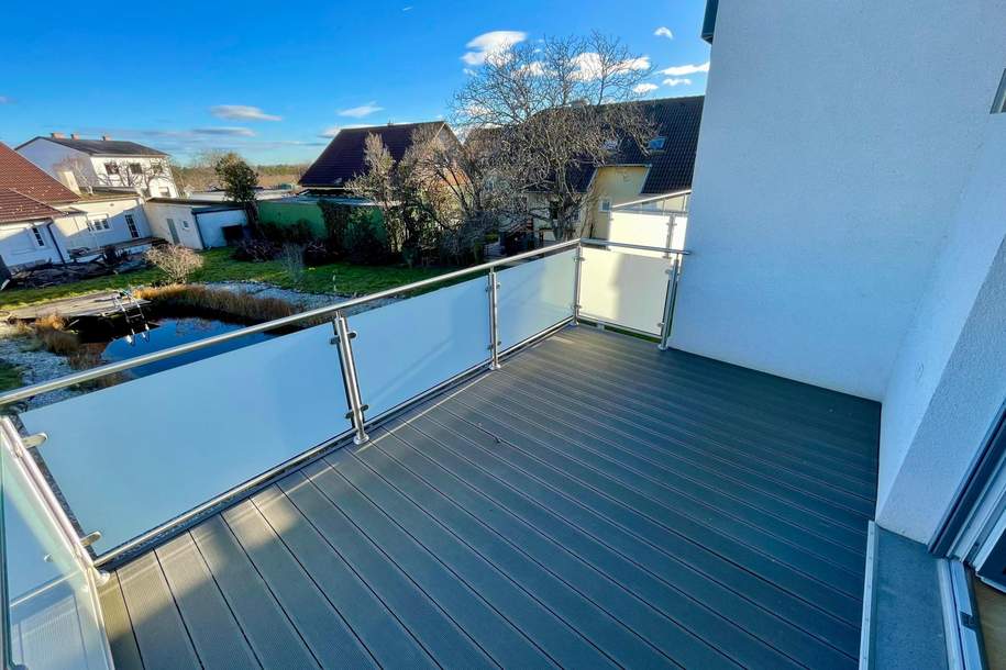 ERSTBEZUG! Geräumige Eigentumswohnung im Obergeschoss mit Balkon und Dachterrasse, Wohnung-kauf, 260.000,€, 2700 Wiener Neustadt(Stadt)