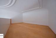 Elegante 4/5 Zimmer Altbauwohnung mit separater Küche, 2 Bädern - gut geschnitten &amp; modern ausgestattet!