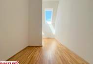 Stilvolle Dachgeschosswohnung mit Flair