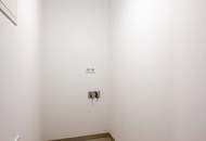 EDUART-Die Kunst des Wohnens: Hochwertiger 3-Zimmer DG-ZWEITBEZUG mit ca. 15m² Balkon! (10/19)