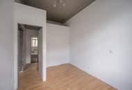 ++NEU++ Sanierungsbedürftige 4-Zimmer Altbau-Wohnung, viel Potenzial!