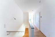 Hochwertige, lichtdurchflutete Doppelhaushälfte mit grandiosem Ausblick und Südwest-Garten