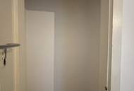 Gemütliche Single-Wohnung in ruhiger Stadtrandlage! In der Nähe des Wasserwalds mit idealer Verkehrsanbindung in das Zentrum von Linz!