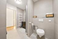 Maisonette mit Dachterrasse, Whirlpool &amp; Panoramablick - Ihr Penthouse-Traum mit Garagenplatz und Massmöbel in Hollabrunn!