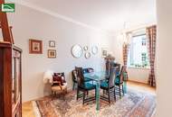 Stilvoll kernsanierte Altbauwohnung beim Servitenviertel mit Design-en-Suite-Badezimmer und Hof-Balkon-Option!