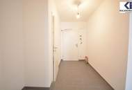 360° TOUR // NEUBAUMIETE mit BALKON