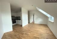 DACHGESCHOSSWOHNUNG | 2-ZIMMER | OSTLAGE | AB MÄRZ VERFÜGBAR | KARMELITERHOF