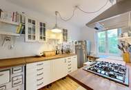 Nostalgisches Einfamilienhaus mit Romantikgarten in 1.920qm Bauland