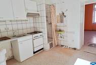 Renovierungsbedürftige Wohnung mit viel Potenzial